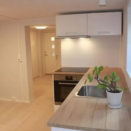 Apartament Stylish Flat - Lush Garden Views *